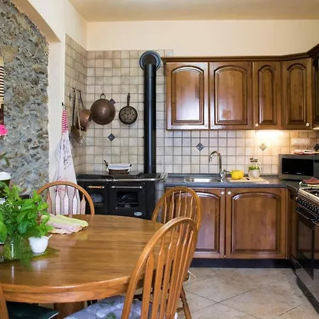 Fiori Apartment